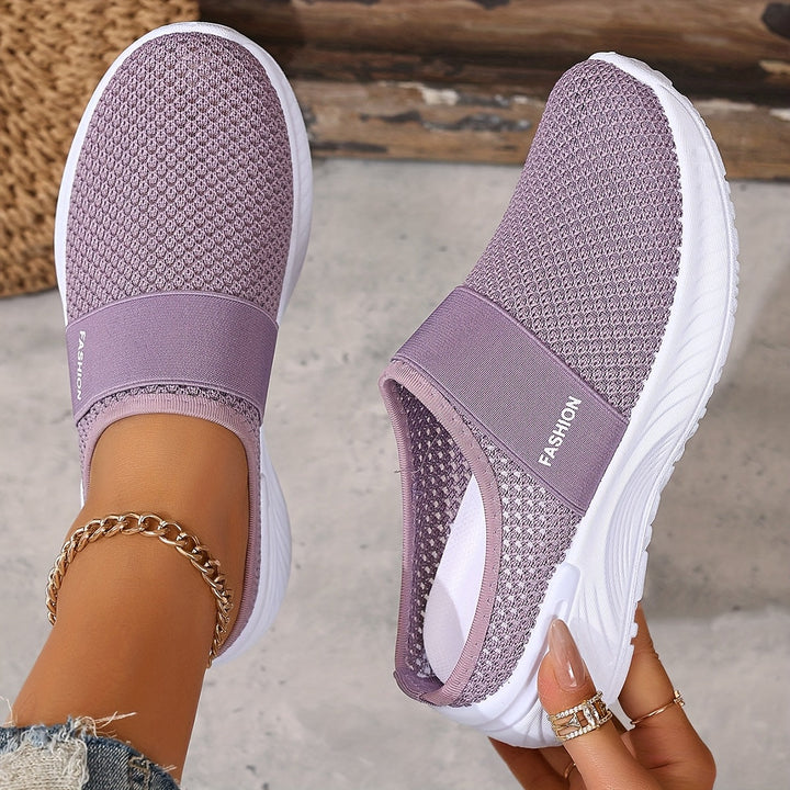 Leona | Buty Sportowe z Siatkową Cholewką i Elastyczną Podeszwą